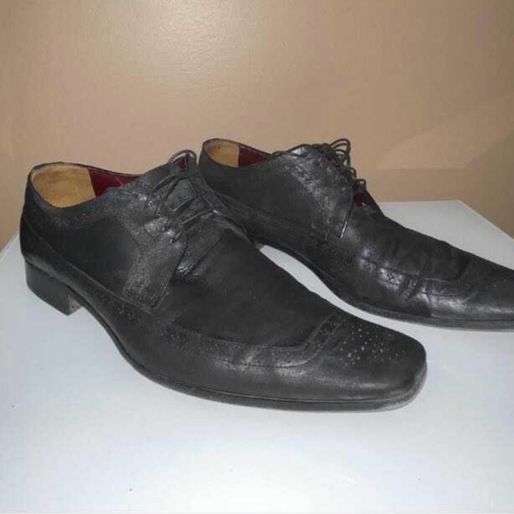 Dolce & Gabbana authentic shoes.